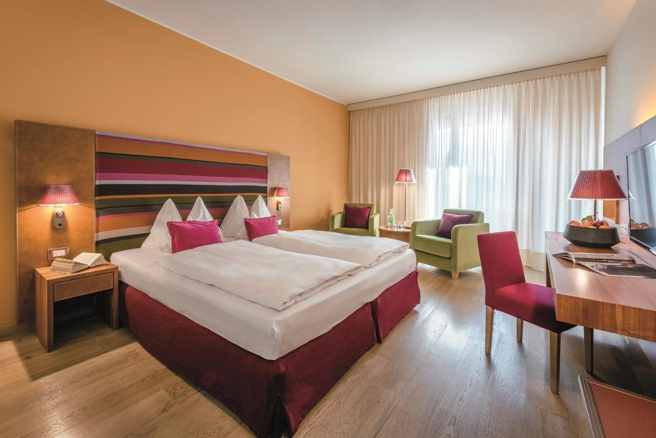 Hotel Therme Meran - Terme Merano Esterno foto